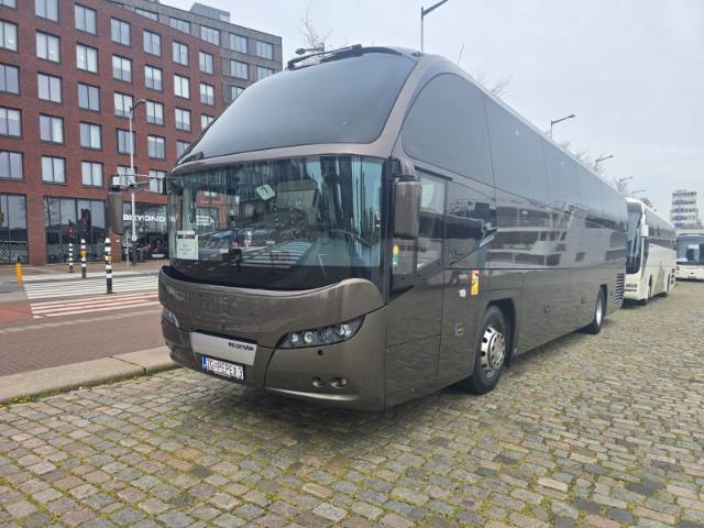 Autobus Neoplan — Amsterdam