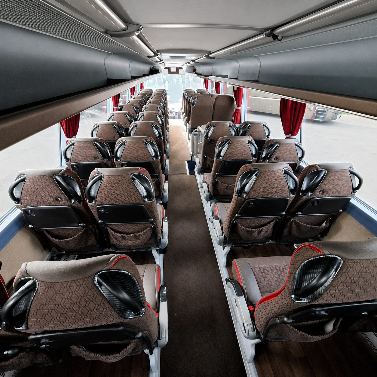 Unutrašnjost autobusa — putnički prostor